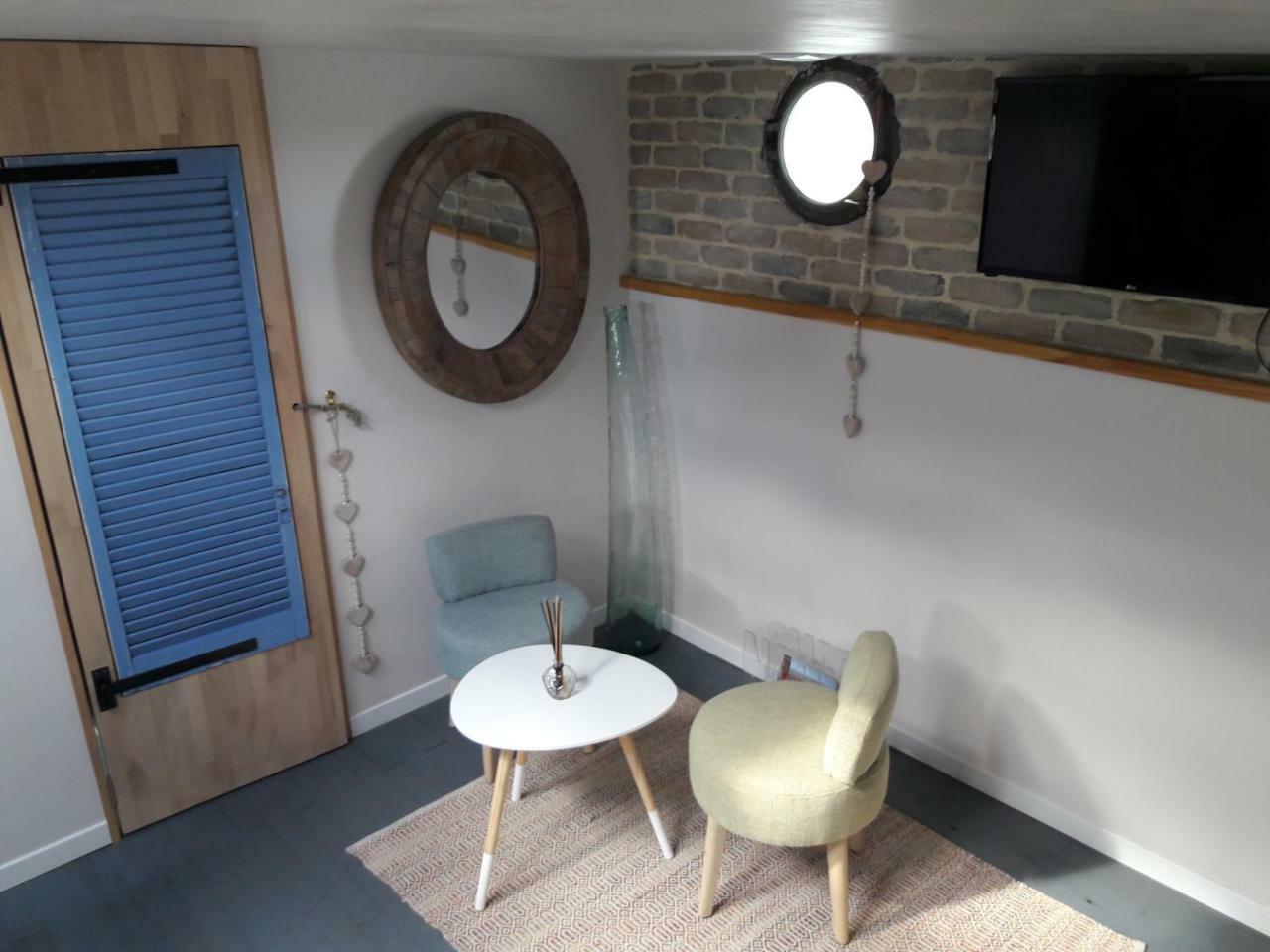 Peniche La Belle Aimee Hotel Aigues-Mortes Exterior photo